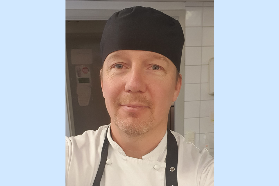 Magnus Flygare, kock på Carlshöjdsskolan.