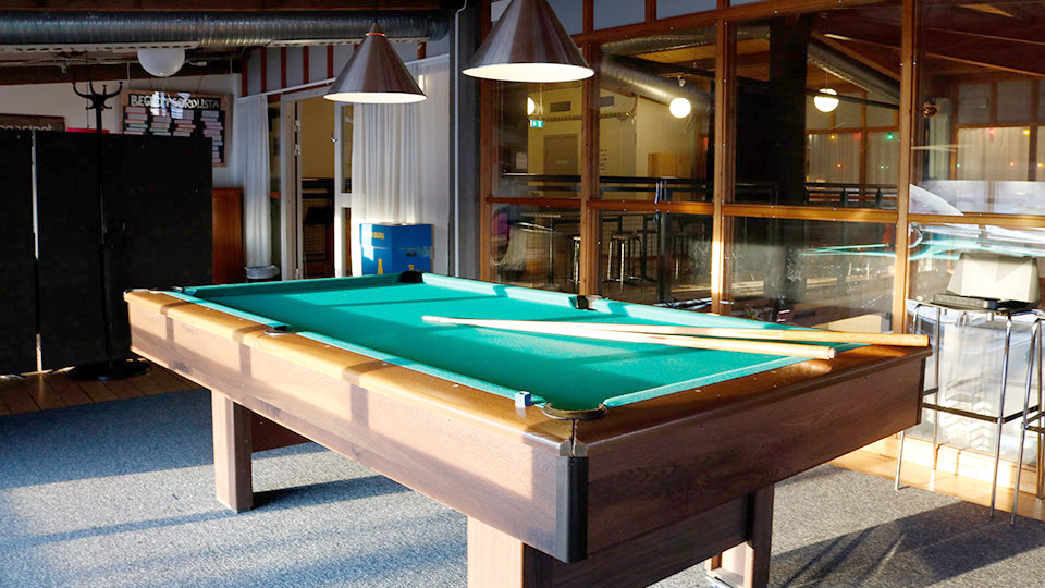 Biljardbord.